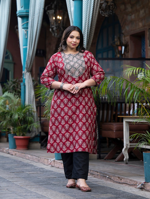 Women Plus Size Red Pure Cotton Kurta Set With Dupatta